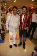 Raghav Sachar at the launch of Vande Mataram album in Reliance, Bandra on 13th Aug 2010 (2).JPG